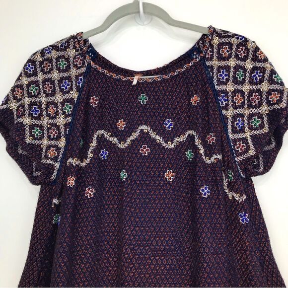 Free People IN THE CLOUDS Dark Knit Embroidered Sweater Tunic / Mini Dress - Picture 8 of 16